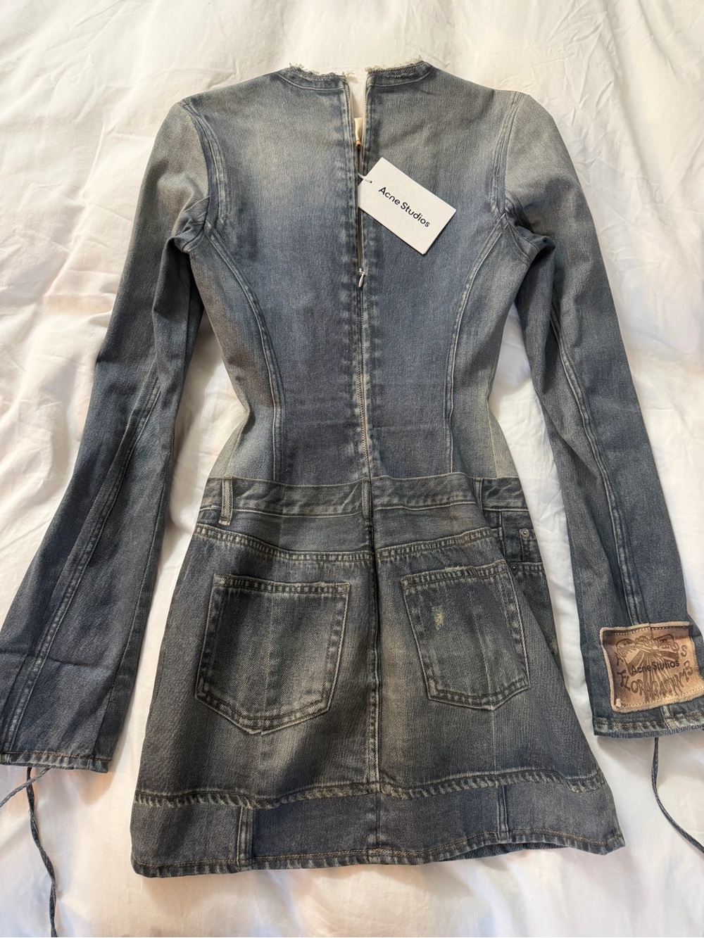 Acne Blue Faded Denim Mini Dress. Denim printed 97% cotton - Picture 11 of 13
